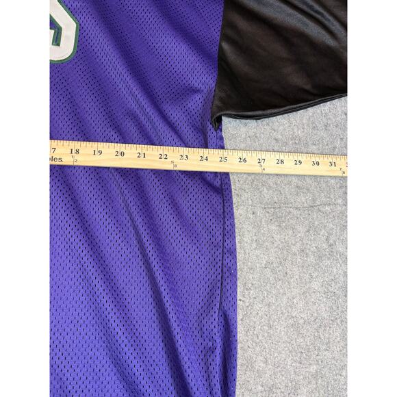 Vintage 90s Milwaukee Bucks Jersey NBA Majestic Men Purple Basketball Sports 2XL - Picture 2 of 10